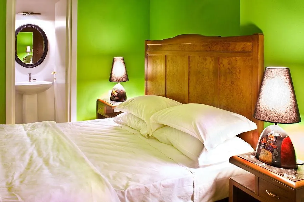 Fc Rooms Cagliari Hotell
